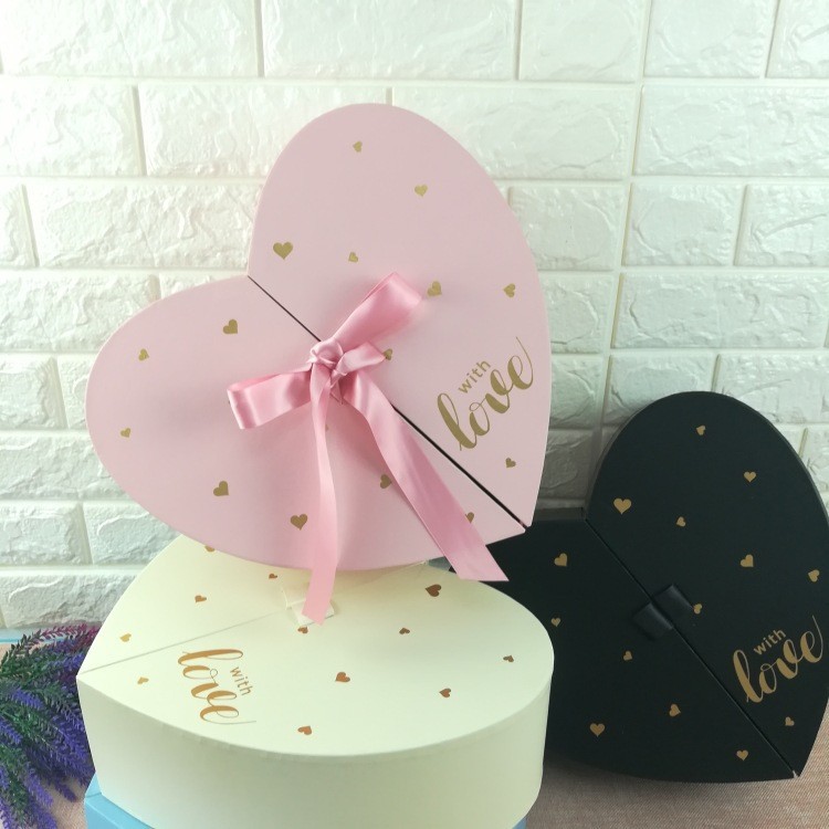 现货供应双开心形鲜花礼品盒高档桃心礼物包装盒结婚回礼手伴礼盒