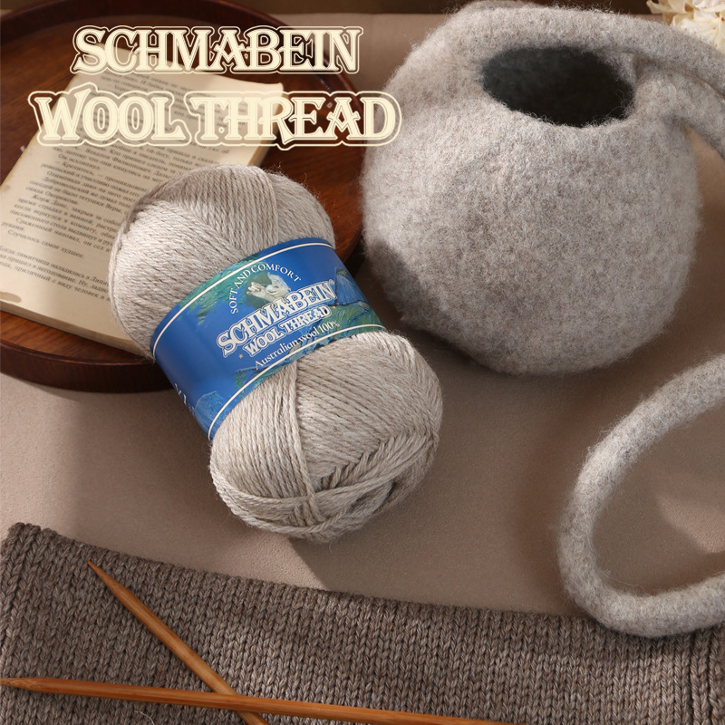 Foreign Trade Export Type 4-Strand Medium-Thick 100% Merino Wool Soft Handmade Knitting Yarn Specifically for DIY Felting Foreign Trade Export Type 4-Strand Medium-Thick 100% Merino Wool Soft Handmade Knitting Yarn Specifically for DIY Felting