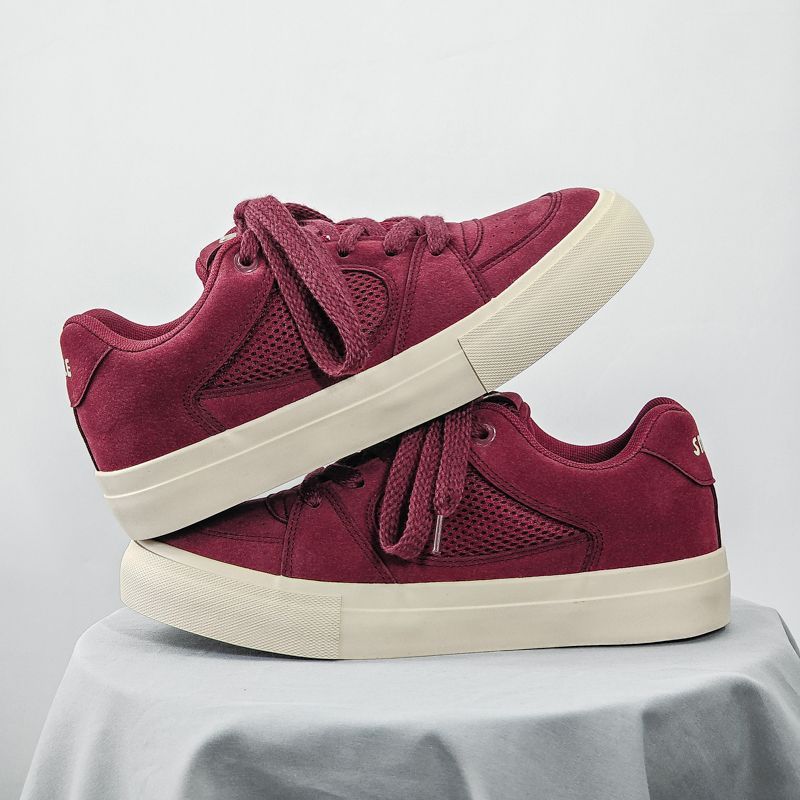 Zapatos de skate para hombres 2025 primavera nuevos zapatos de hombre zapatos deportivos casuales coreanos universal nicho popular zapatos de lona al por mayor transfronterizos