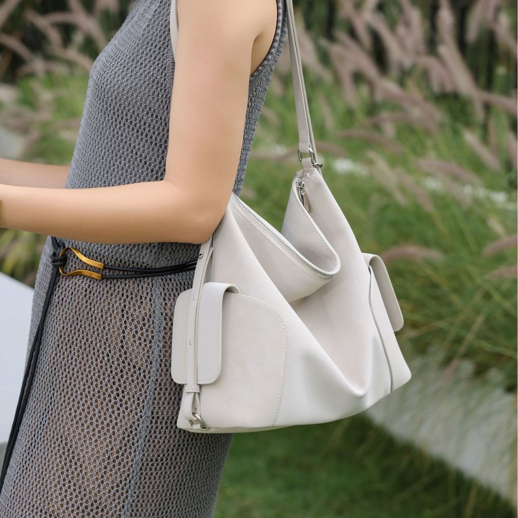 2026 New Xiaoyao Hobo Commuter Bag Large Capacity Versatile Shoulder Crossbody Bag Premium Genuine Leather Underarm Bag For Women - Thumbnail 4