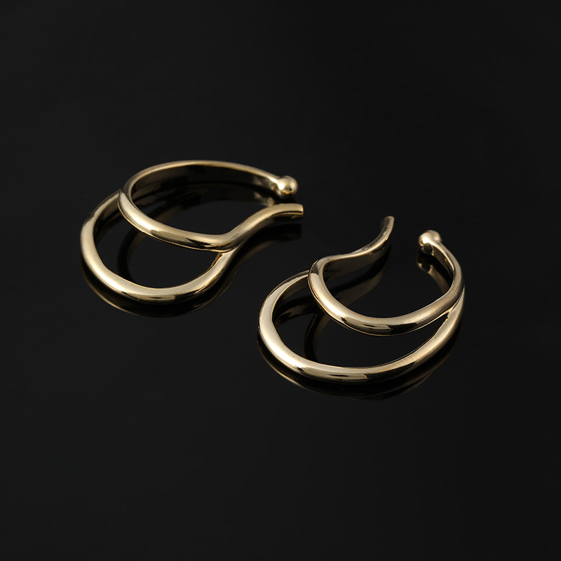 Simple cold style ear bone clip eardrop women's ear clip personality Joker French metal ear hanging earrings wholesale