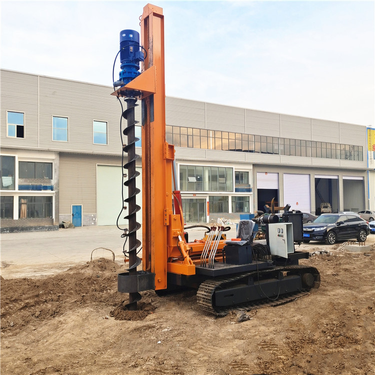 履带式光伏打桩机 3-7米光伏引孔机 全地形360旋转光伏打桩机可定