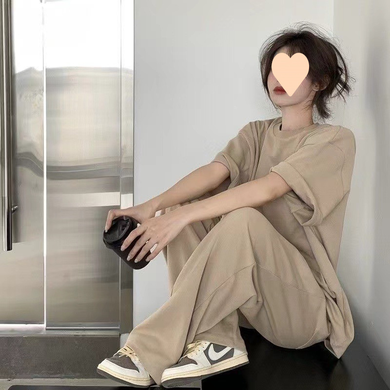 뚱뚱한 달리기 여성을위한 플러스 사이즈 게으른 스타일 캐주얼 스포츠 정장 여름 느슨한 얇은 반팔 바지 투피스 유행 세트