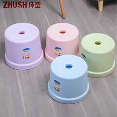 珠塑幼稚園の子供の腰掛けのトイレのシャワー室の入浴するプラスチックの低い腰掛けの家庭は簡単に靴の腰掛けを交換します。