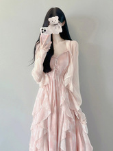 温柔风连衣裙春季V领吊带仙女裙感甜美气质配裙子披肩两件套