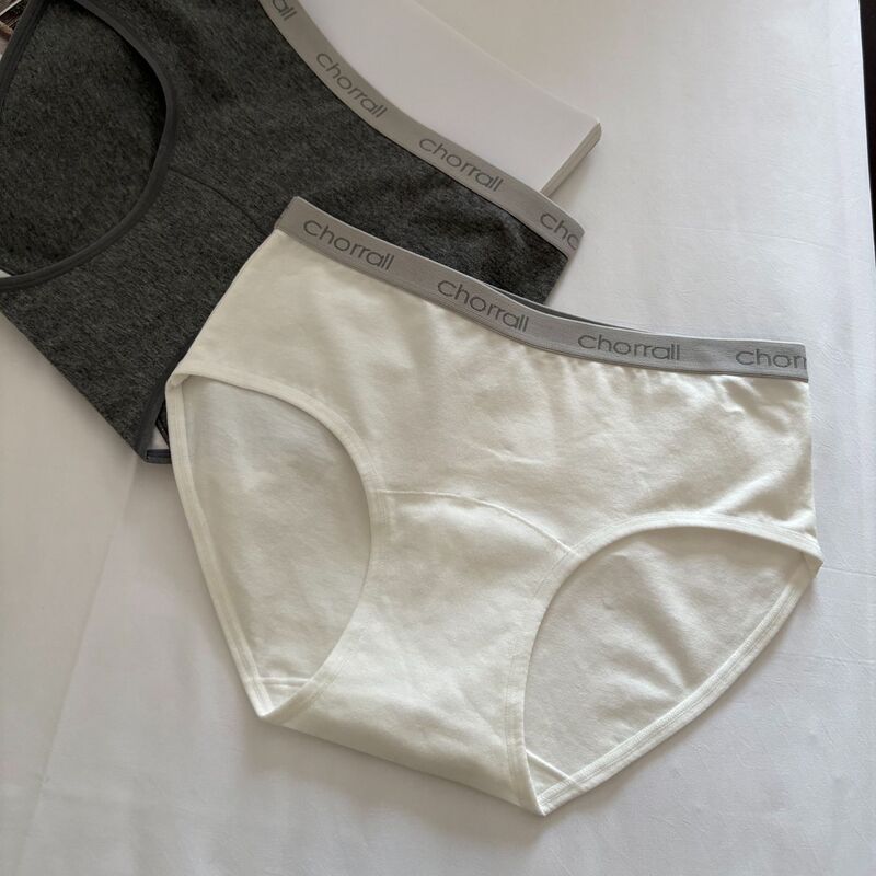 6068 Pure Cotton Fashionable Sports Style 10A Antibacterial Inseam Soft, Comfortable and Skin-Friendly Hip-Covering Mid-Waist Underwear for Girls