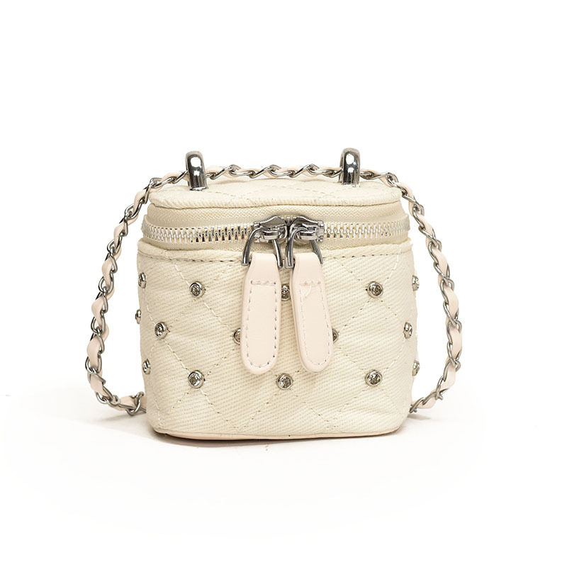 Bolsas de hombro de moda para niños y niñas con remaches 2025 bolsas de cadena de comercio exterior nuevas bolsas de niños mini bolsas de caja de niños
