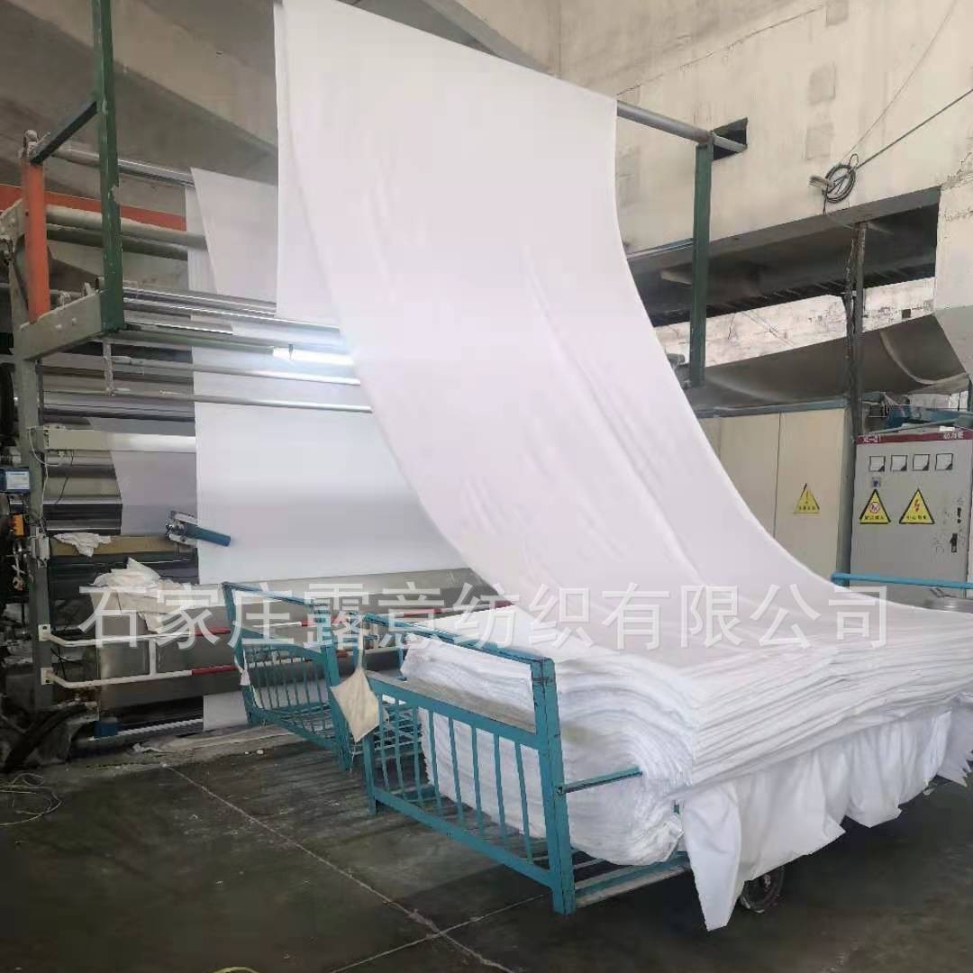 厂家直销涤棉 50/50 32*32/78*65  绗缝漂白布 被芯面料