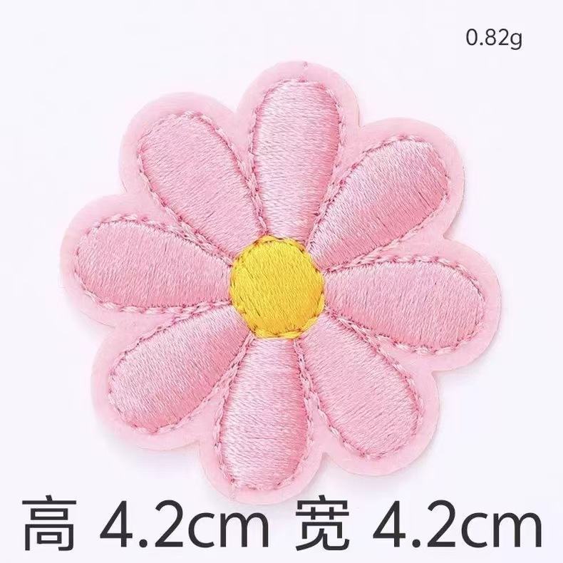 国境を越えたアマゾンの精巧な立体マカロンの小さい花のコンピュータの刺繍の布はDIYの手作業の材料の現物を貼って卸売りします。|undefined