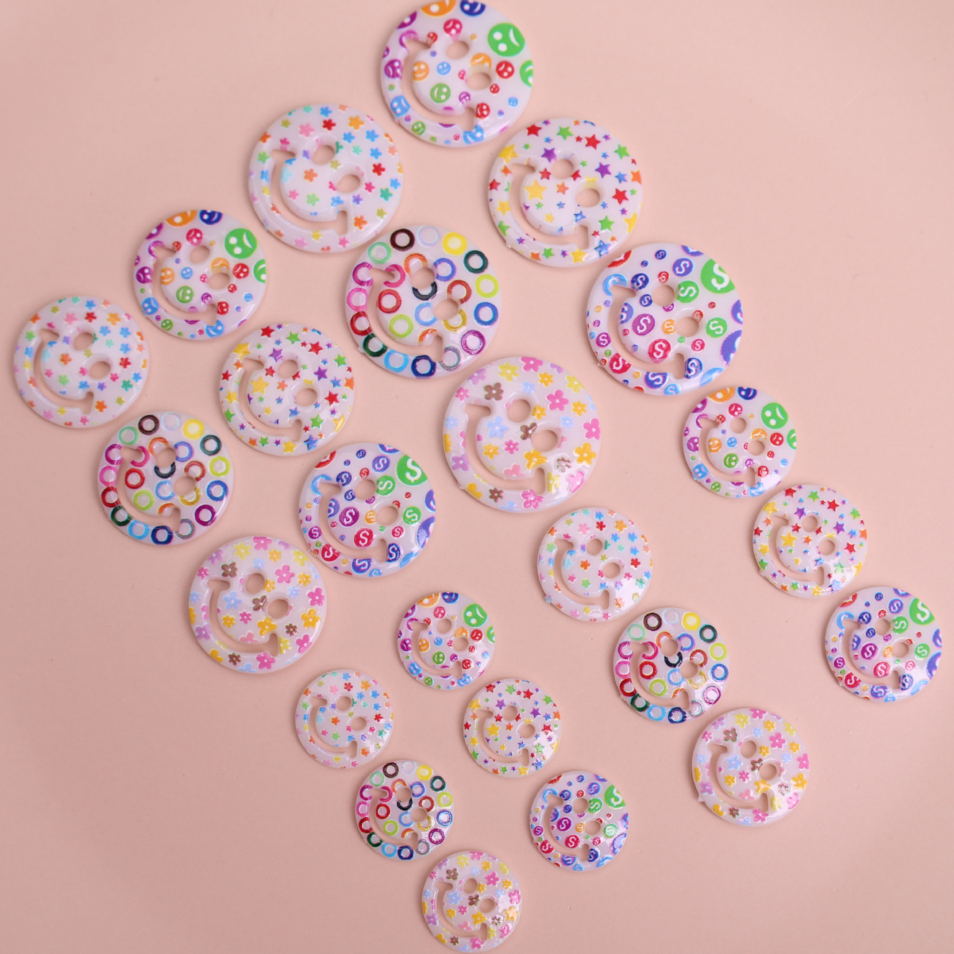 Nuevo color yakele smile Button DIY hair Decoration hair rope hair Card patch Mobile Phone Shell Decoration parts
