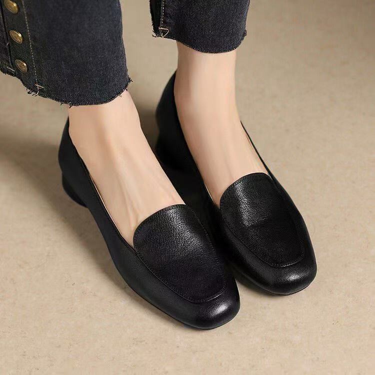 2026 primavera y otoño nuevos zapatos de tacón bajo superficial retrógrado francés nuevos zapatos Lefour zapatos de mujer de tacón grueso un pedazo pequeño zapatos de cuero