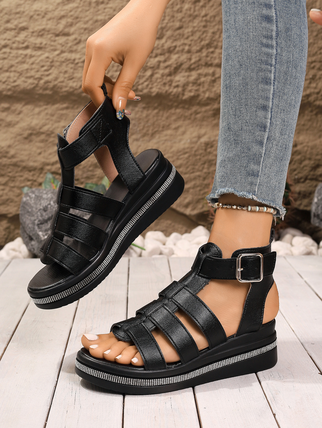 2026010813089476344347w1340h17