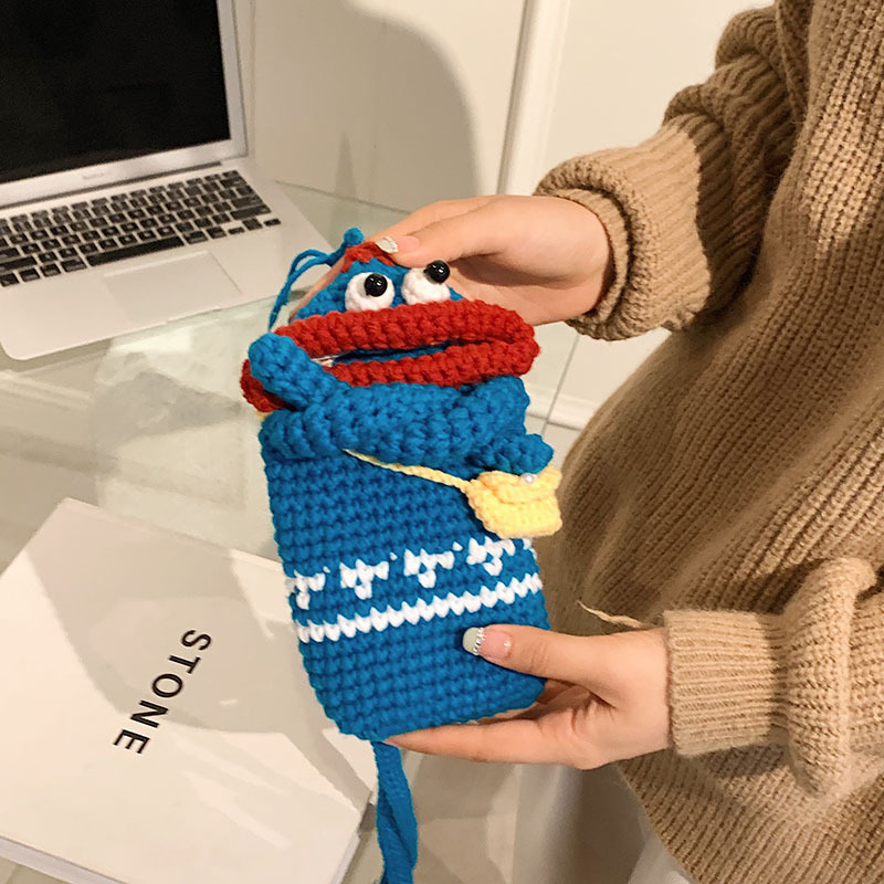 New Cartoon Cute Trendy Sausage Mouth Hand-woven Wool Bag Women's Finished Crossbody Mobile Phone Bag Cross-border