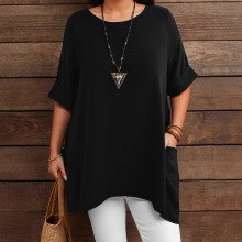 大码褶皱纹理格子荷叶边装饰下摆袖口背部纽扣设计前短后长短袖圆