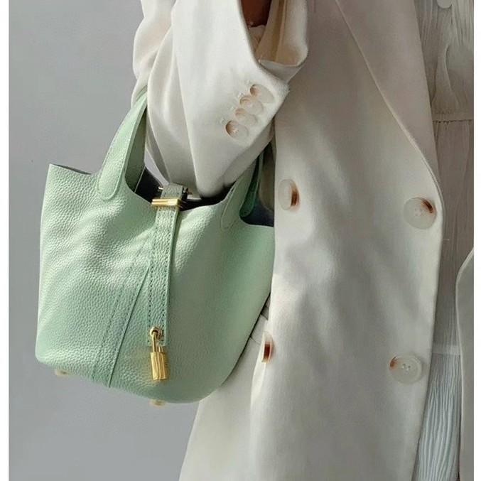 高端togo头层牛皮菜篮子水桶包子母袋真皮女包手提时尚小包16cm潮