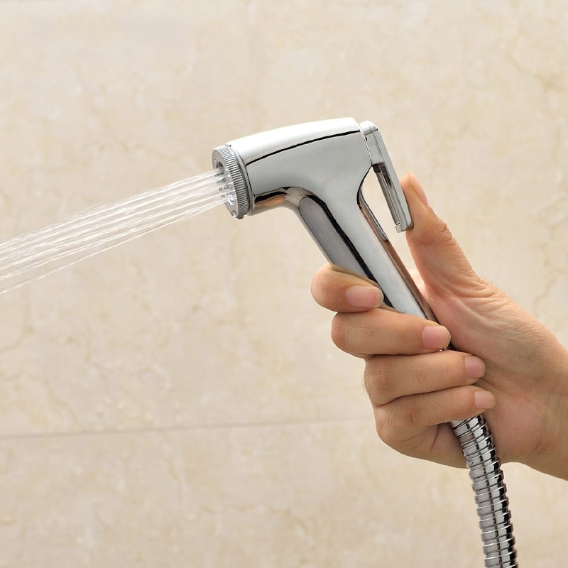 Household toilet spray gun, faucet, high-pressure pressure-increasing nozzle, bathroom toilet water gun, feminine wash, companion flushing device Application Scenario