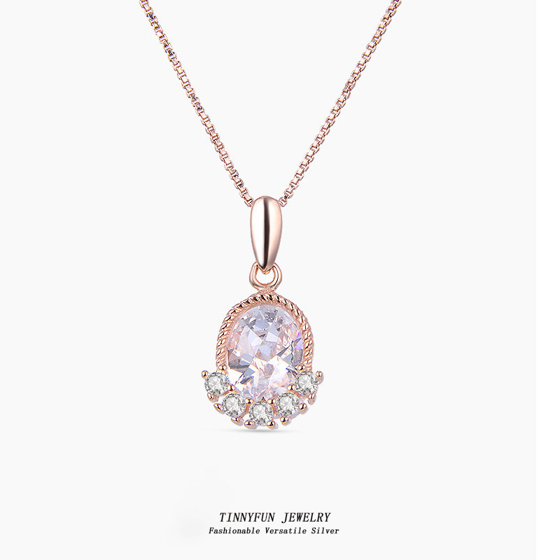 S925 plata esterlina colgante de pie pequeño temperamento femenino con diamantes personales colgante de plata fuente al por mayor