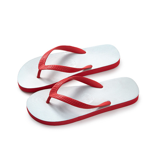 Thai-style men's summer non-slip flip-flops, made from 100% natural rubber—perfect for indoor, outdoor, and beach wear.