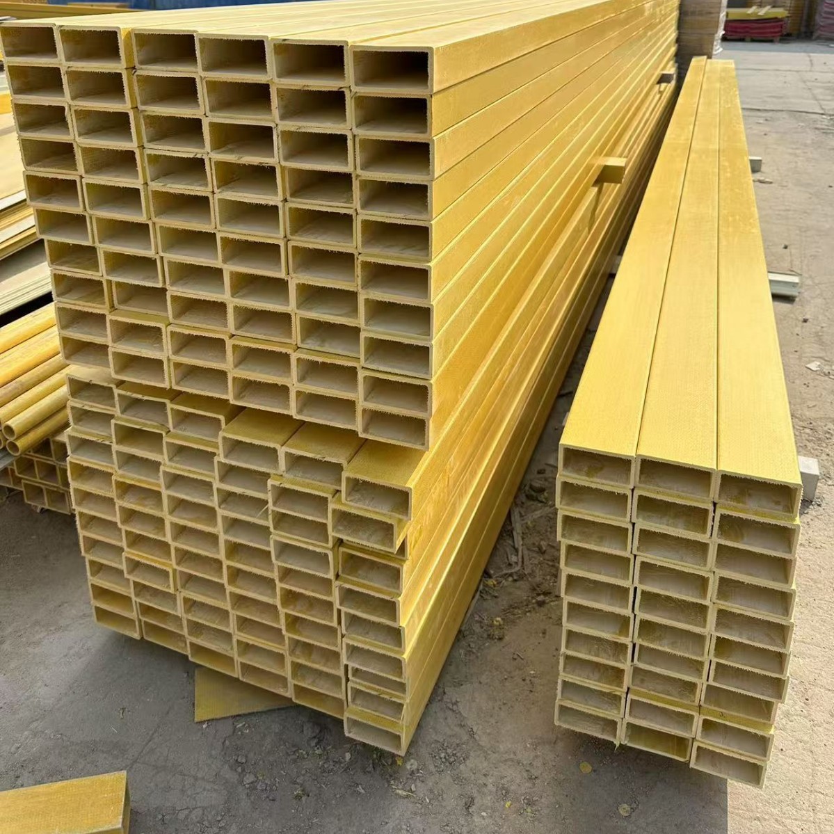 鑫科乐厂家科乐制作玻璃钢檩条日子管颜色型号