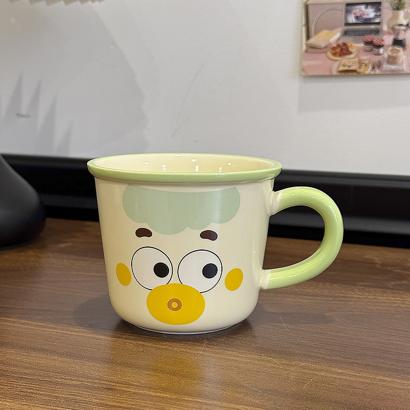 かわいい萌えピエロマグカップのアイデアは、カップセラミックの蓋付きスプーンカップルストローカップの誕生日プレゼントを責めます|undefined