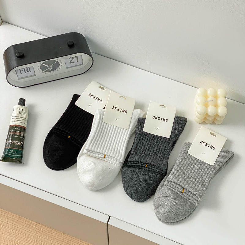 Men's socks Xinjiang cotton mid-calf socks cotton sweat-absorbent business solid color stockings deodorant summer stall wholesale