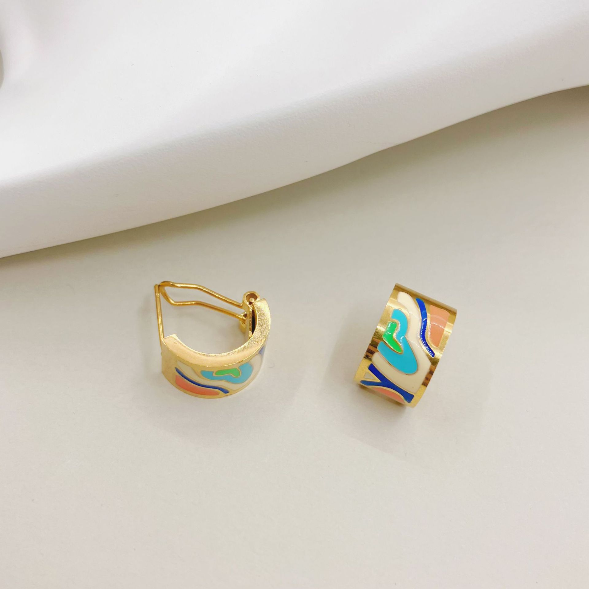 Retro Geometric Stainless Steel Plating Earrings 1 Pair