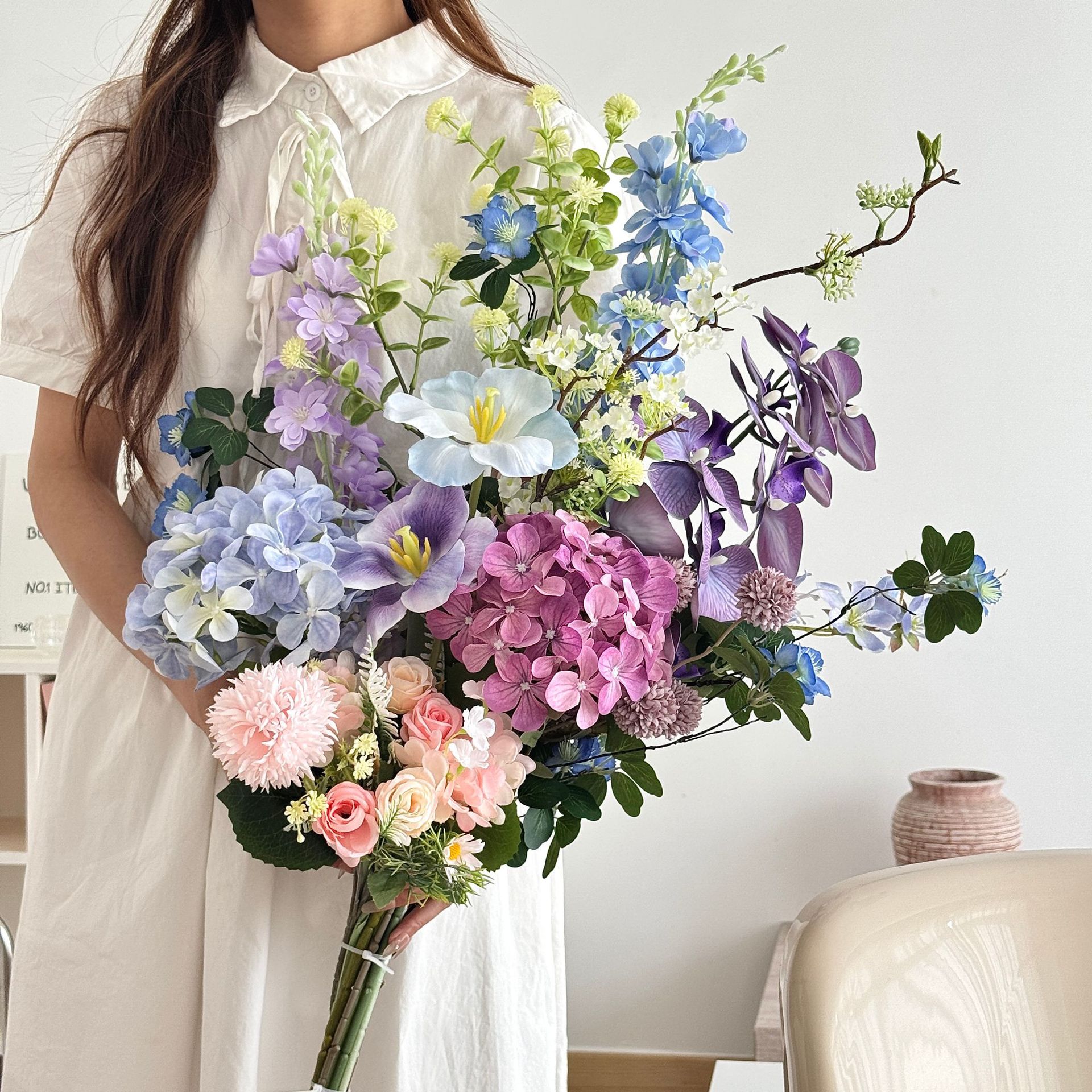 Ramo de flores artificiales de hortensias y rosas, decoración para sala de estar, accesorio para fotos de graduación, ramo de mano, accesorios para fotografía