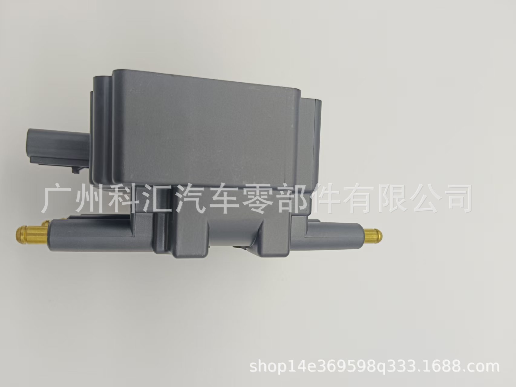 Wholesale Cross-Border Factory Price Ignition Coil Uf412/Uf305/Uf633 56032520Ac 56032520Ae