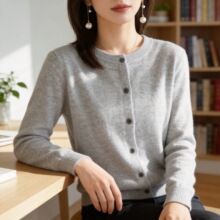 新款2025秋冬季OL气质开衫长袖圆领直筒型毛衣女式针织衫一件批发