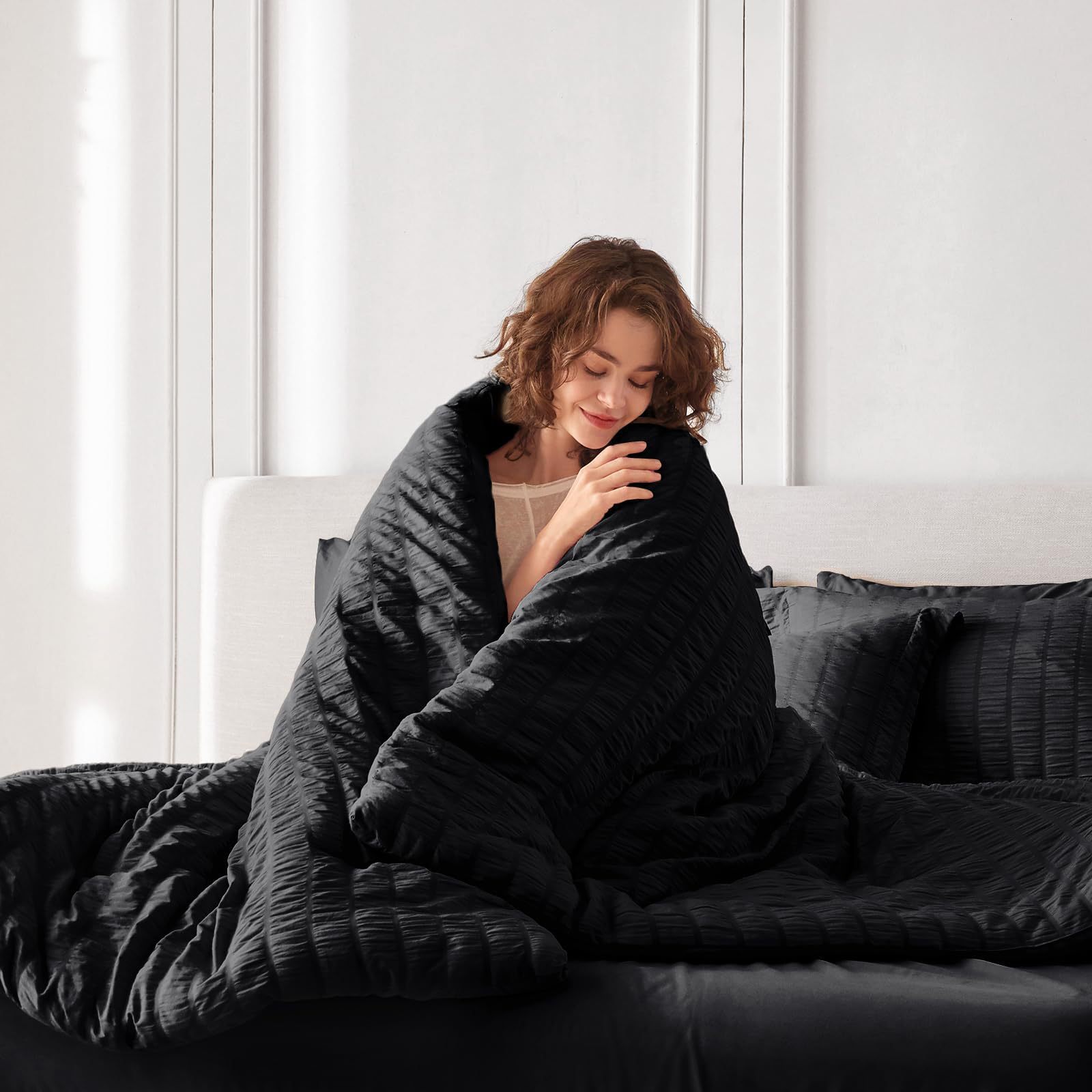 King (102__x90__) Black-06.jpg