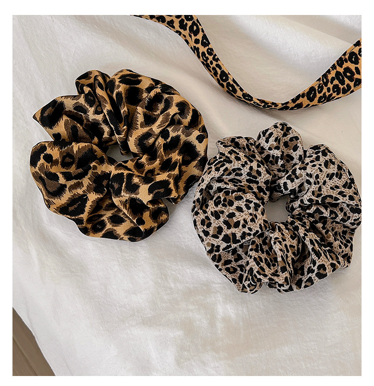 8g Weight Hair Tie Hair Accessories Type 1 Piece Quantity Holiday, Daily Occasion Color Block Pattern Women's Gender Simple Style, Classic Style Style Women's Simple Style Classic Style Color Block Cloth Hair Tie 8