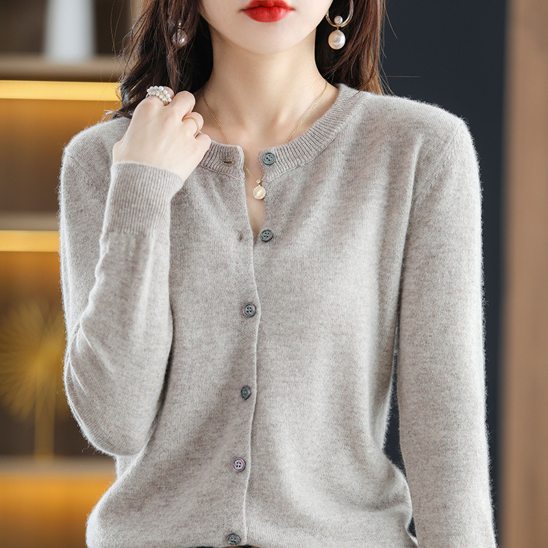 Spring and Autumn New Round Neck Knitted Cardigan Women's Loose plus size Thin Sweater Solid Color External Western Style Base Shirt Jacket