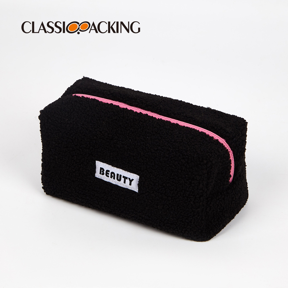 Bolso de felpa de diseño original del fabricante, bolsa de almacenamiento de productos portátiles para el cuidado de la piel de gran capacidad, bolsa de cosméticos nueva 2025