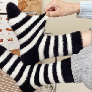 Striped mink velvet plush socks women's mid-calf length autumn and winter fleece-lined thickened furry maternity postpartum sleep confinement socks