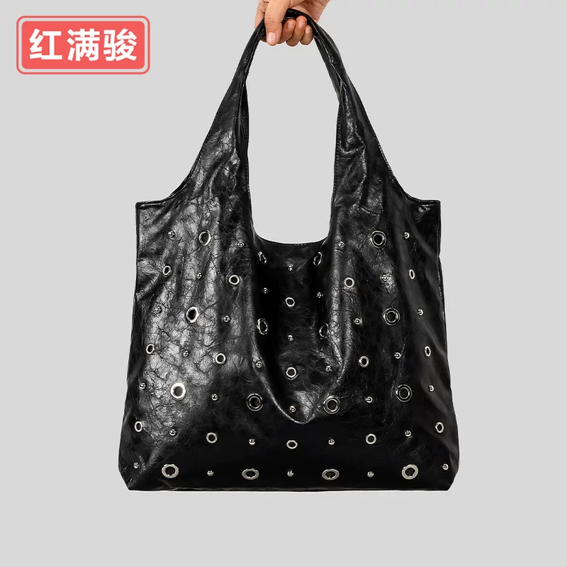 Сумка Retro Genuine Leather для плеча - стильная, вместительная и идеальна для повседневного использования!