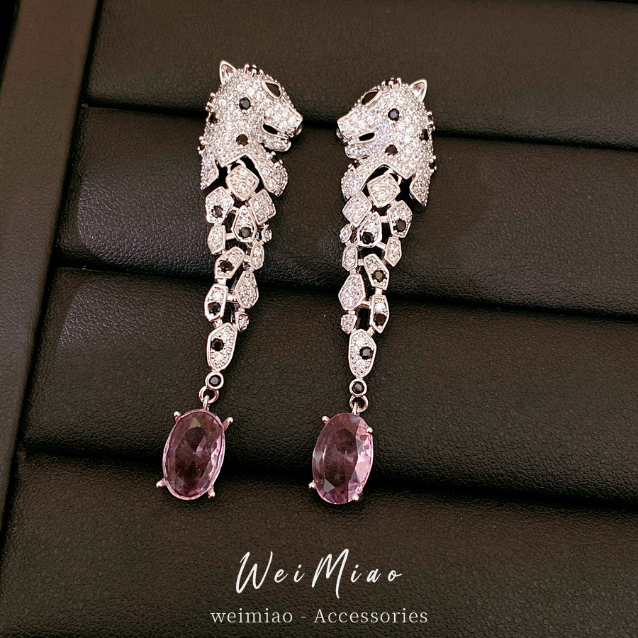 Corte exquisita zircon leopardo collar de hebilla cuadrada ligera de lujo nicho cadena de clavícula personalidad temperamento conjunto de joyas