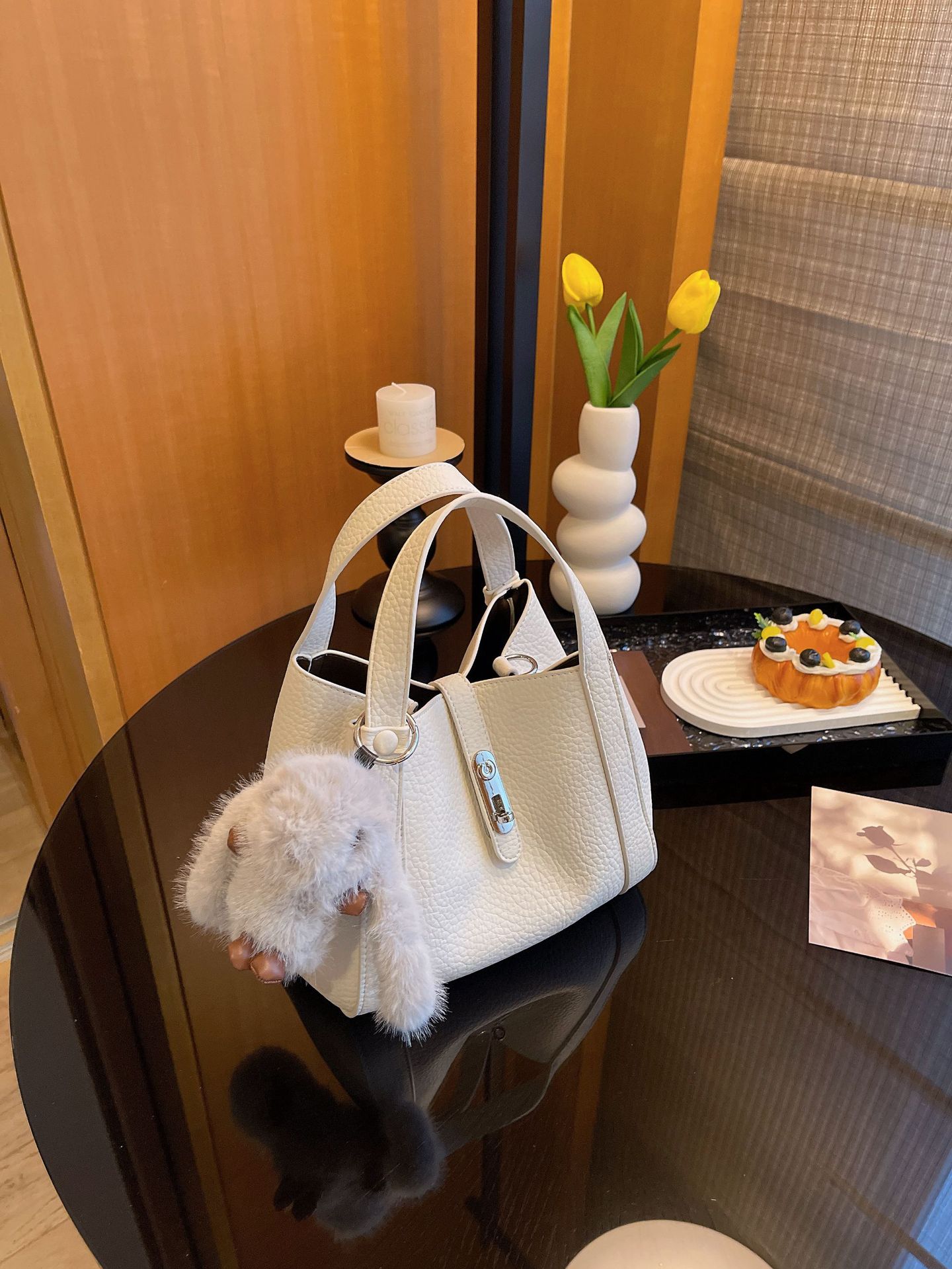 Cross-Border Genuine Leather Women's Bag 2026 New Arrival Luxury Commuter Versatile Niche Handbag Shoulder Crossbody Bag - Thumbnail 7