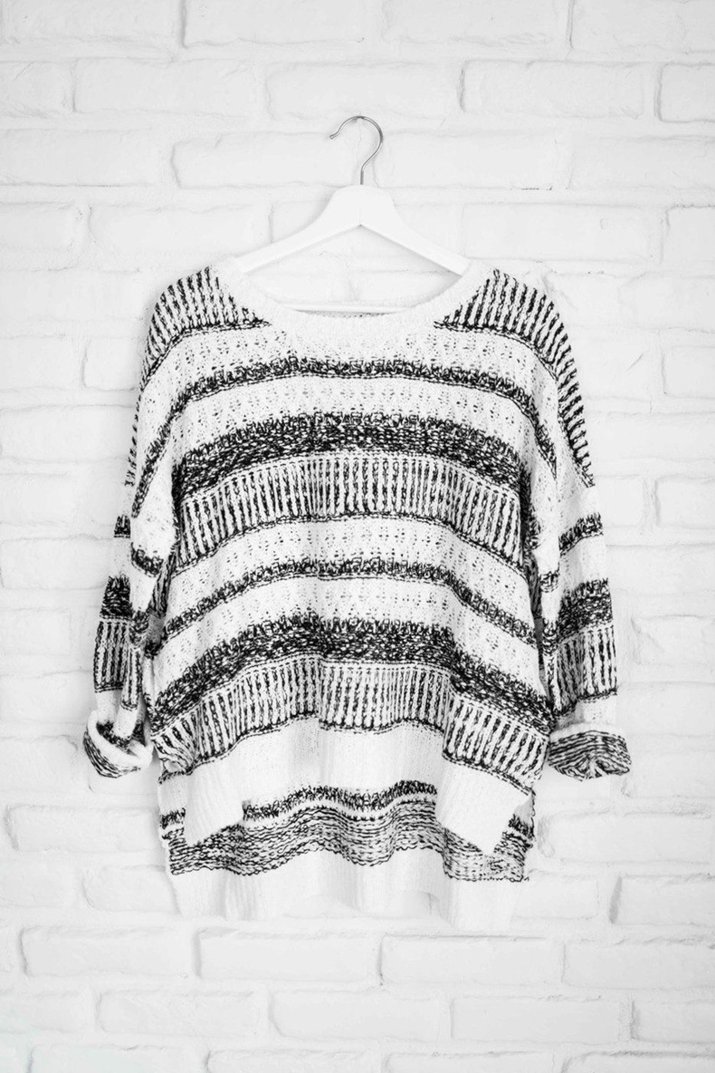 long-sleeved striped loose pullover sweater nihaostyles wholesale clothing NSQSY87144