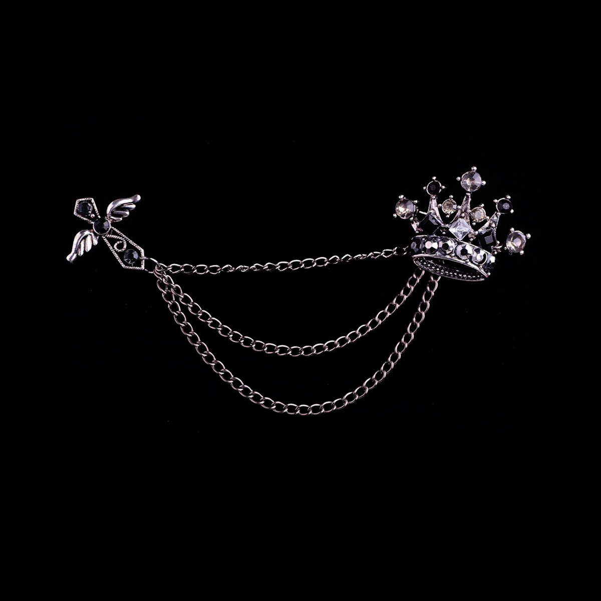 Z16 Yiwu fábrica directa de los hombres europeos y americanos broche Corona Británica Cruz insignia borla Accesorios