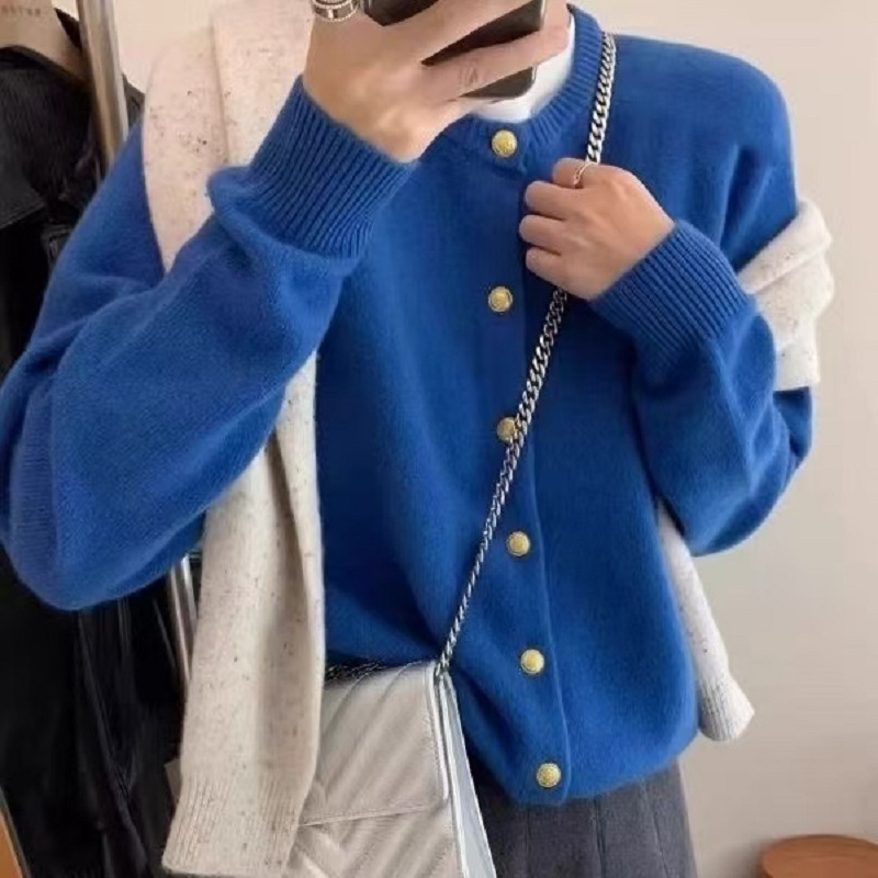 复古金扣开衫女秋冬针织衫纯色圆领长袖毛衣女装针织外套现货批发|undefined
