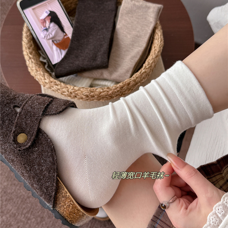 25 Autumn and Winter New Korean Style Socks Handmade Postpartum Socks Loose Thin Wool Socks Women's Mid-Calf Socks
