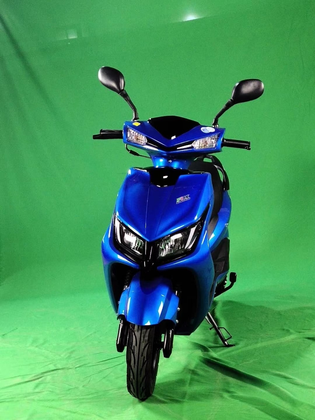 Cross-Border Exclusive Supply of Angel-Eye Motorcycles, Scooters, Fuel-Powered Motorcycles, Long-Lasting and Fuel-Efficient Scooters