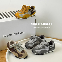 Maixiaomai 2025 秋の新子供のファッションレトロステッチフォレストシューズメッシュ通気性軽量ランニングシューズ