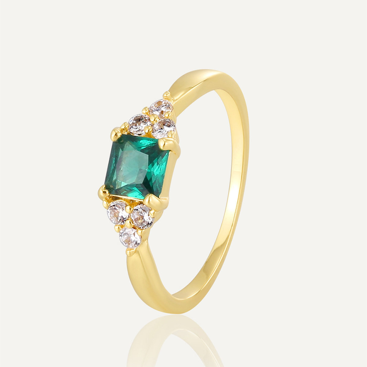 R0655 French Cross-border Special for Personalized Vintage Engagement Ring Women's Gold Plated Inlay Square Green Zircon Ring