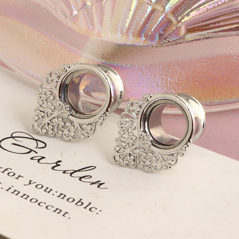 Labret piercing jewelry detail image
