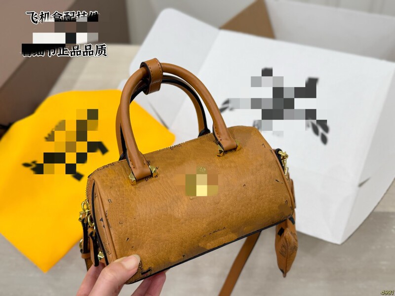 High-Quality Boston Pillow Bag Tote Bag Women's Bag Mini Pendant Pillow Bag Bowling Bag Lv Bag