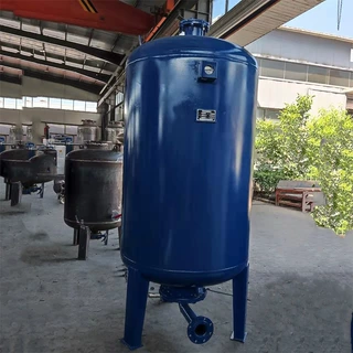立式卧式落地式膨胀水箱 缓冲罐 稳压罐 内胆式水锤消除罐防护罐
