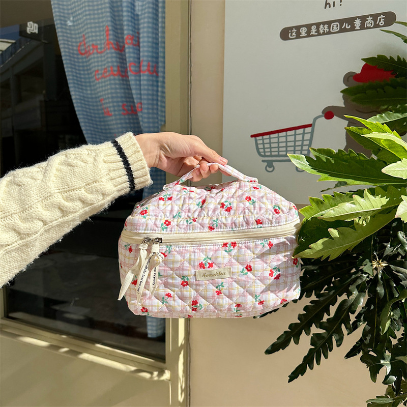 311103かわいい漫画ベア化粧バッグ女性ポータブル大容量化粧品収納旅行手持ち洗面バッグ|undefined