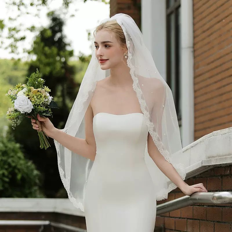 V1733新娘结婚蕾丝密钉珠缝发梳新娘拍照结婚中长腰部1米面头纱