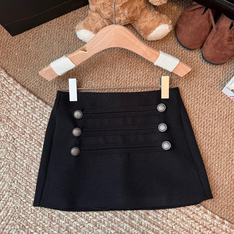 Jennie Kim's Classic Black Buttonhole Design Skirt for Women, New Autumn and Winter Woolen Bodycon Skirt